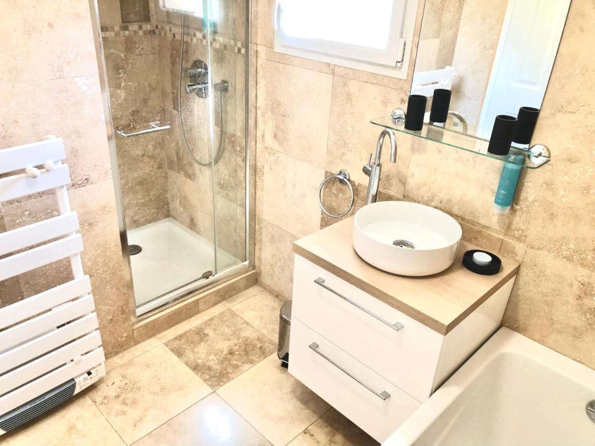 Villa Montfleuri, Vieille Ville A Pieds, Vue Mer, Piscine, 8 Pers سانت ماكسيم المظهر الخارجي الصورة