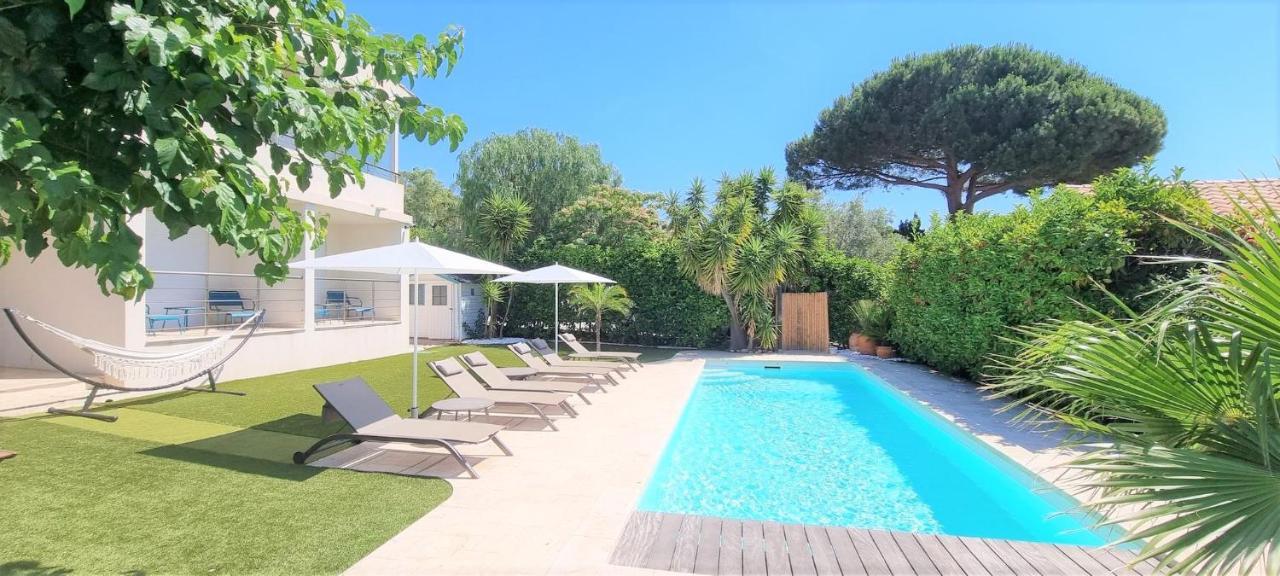 Villa Montfleuri, Vieille Ville A Pieds, Vue Mer, Piscine, 8 Pers سانت ماكسيم المظهر الخارجي الصورة